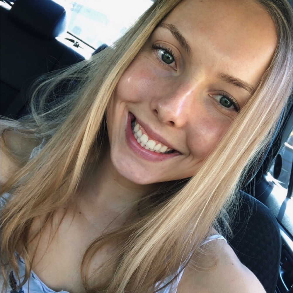 Meet your Posher, Erin